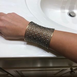 Kendra Scott Cuff Bracelet